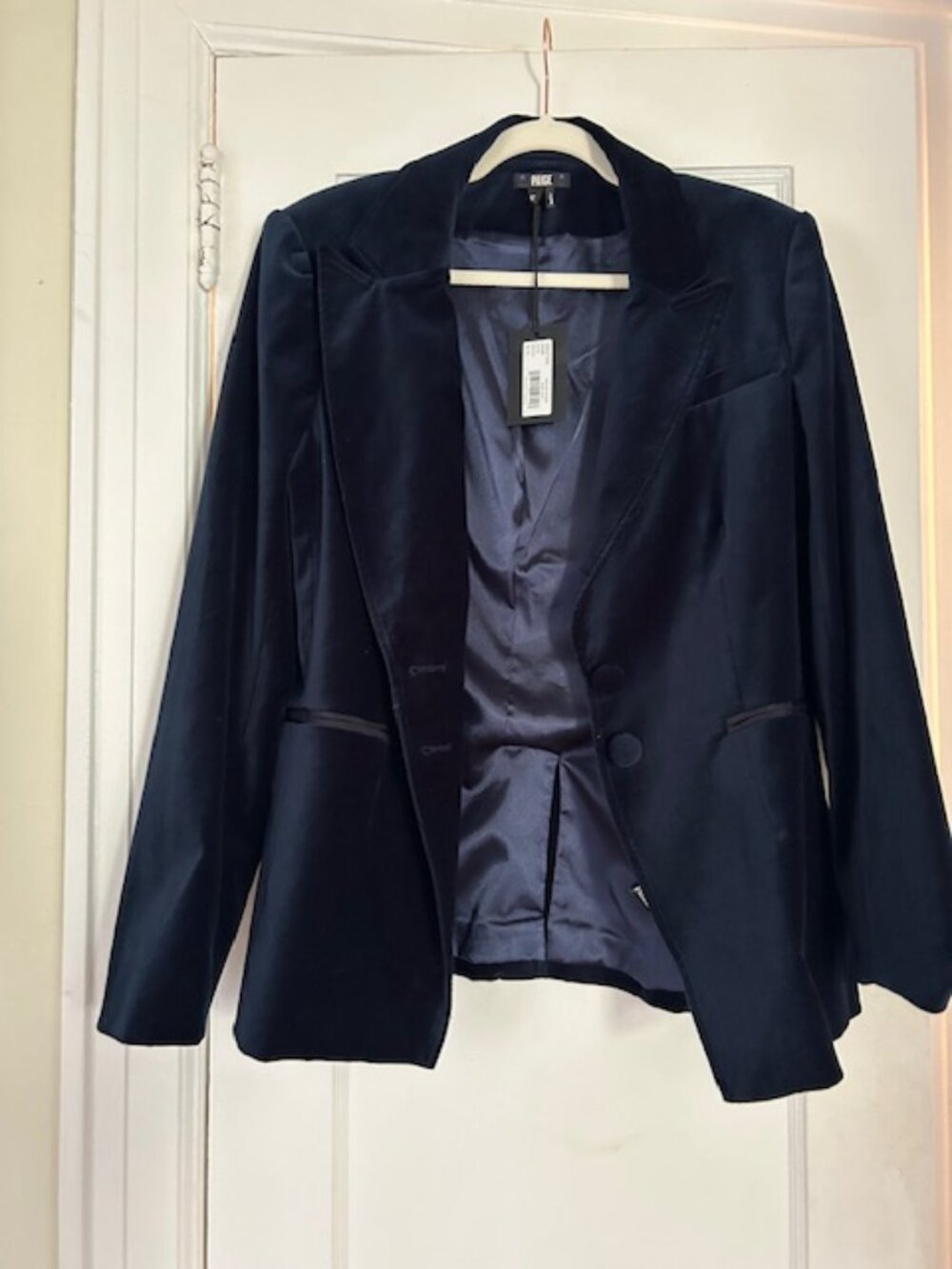 Paige Chelsee Navy Velvet Blazer - NWT - Size XL - Picture 3 of 4